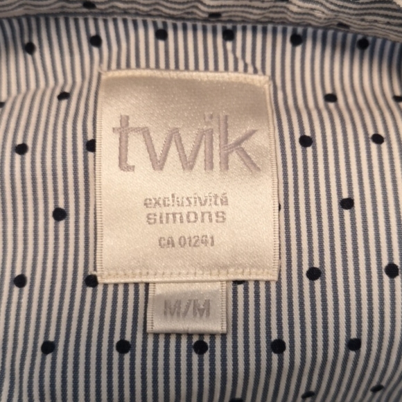 🎉SALE 2/$25🎉 - Picture 6 of 7